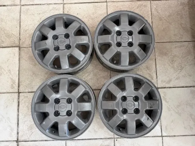 Rodas aro 14 GM Corsa Premium Meriva celta classic prisma