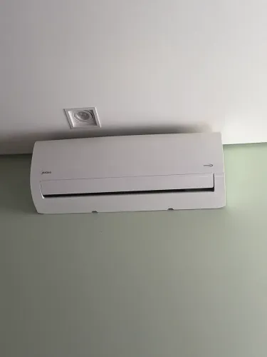Ar Condicionado Midea 12.000 Btu Quente/Frio