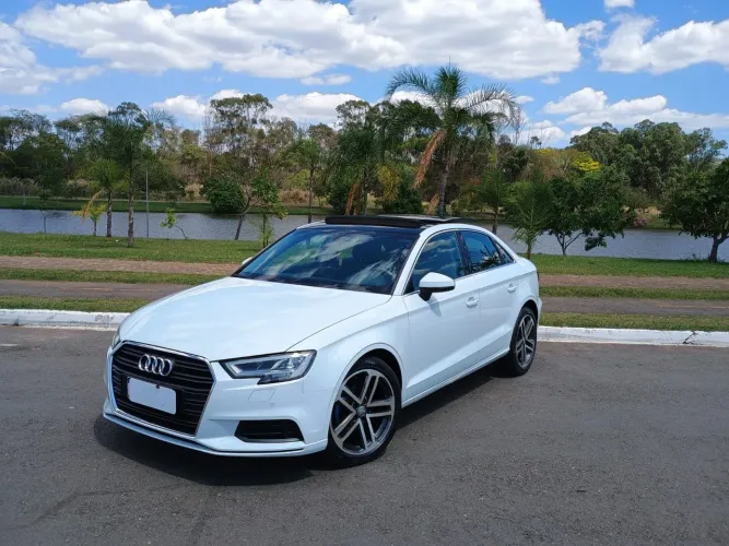 Audi A3 Sedan Prestige Plus 1.4 TFSI S-tronic 2020