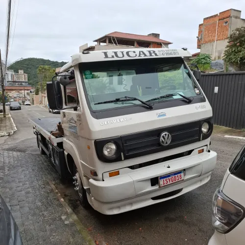 Guincho plataforma 6,50 metros,motor cummins