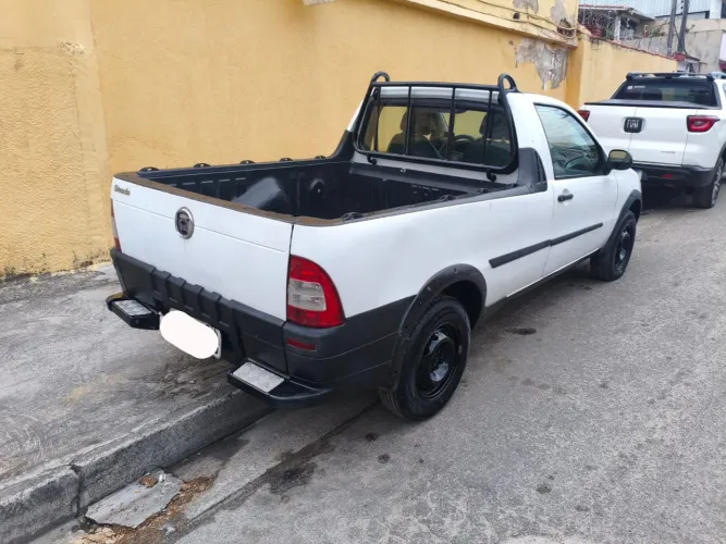 Fiat Strada 1.4 MPI Fire Flex 8V CS 2012