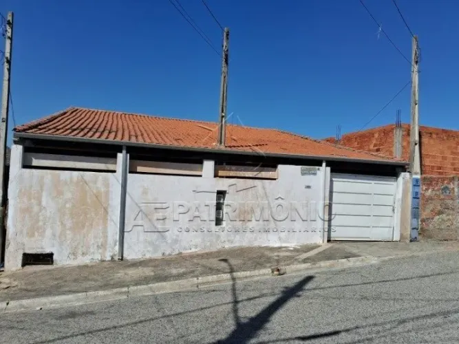 CASA ASSOBRADADA COM 2 DORMITÓRIOS - ASTURIAS