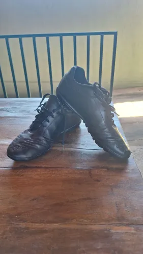 Chuteira society umbro
