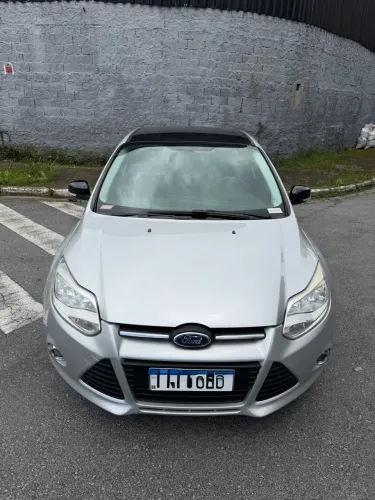 Ford Focus 1.6 S/se/se Plus Flex 8v/16v 5P 2015