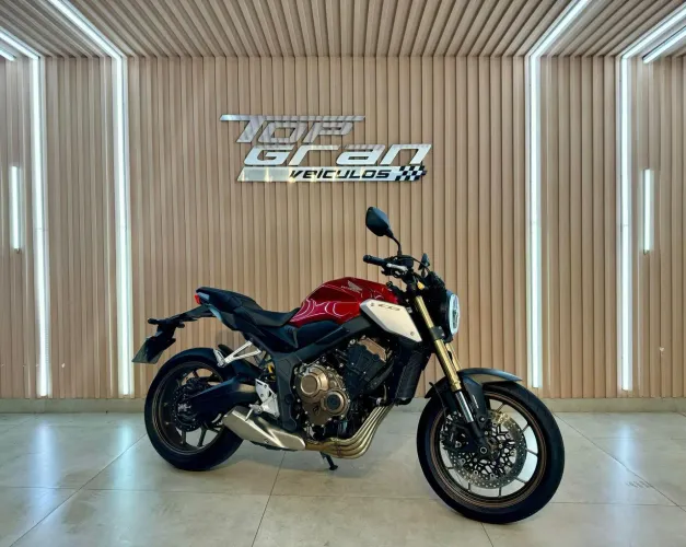 CB 650R 23 TRANSFERÊNCIA + IPVA PAGO