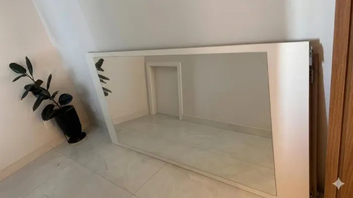 Espelho Grande Inteiro em Placa de MDF (Porta de Guarda-Roupa)