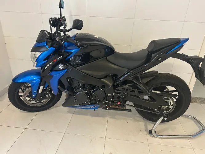 Suzuki Gsxs 1000