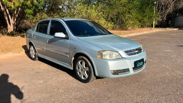 Chevrolet Astra Sed. Advant. 2.0 8V MPFI Flexp. 4P 2009