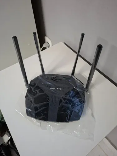 ROTEADOR MR80X AX3000