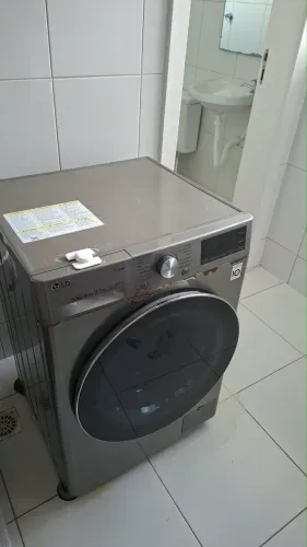 Lava e Seca LG 11kg/7kg Inverter Direct Drive - CV5011TS4