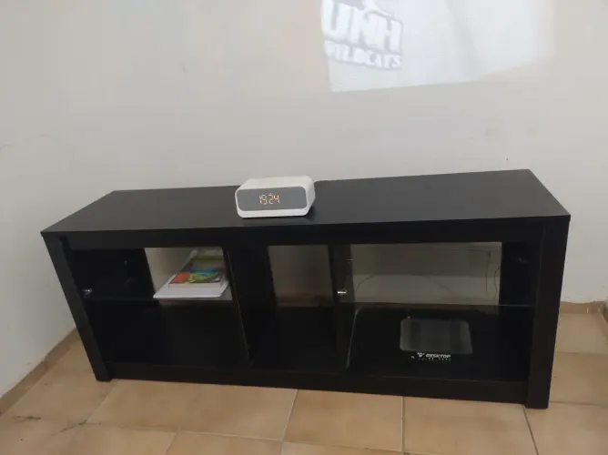 Rack preto semi novo