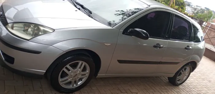 Ford Focus 1.6 S/se/se Plus Flex 8v/16v 5P 2007