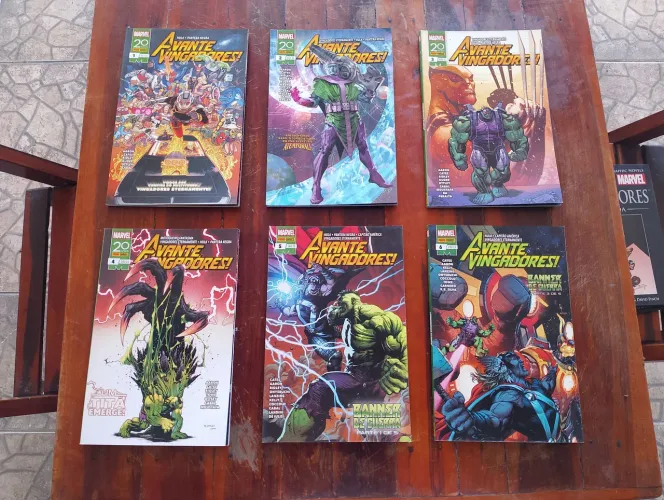 Lote HQs Avante Vingadores! Edições 1 a 6 (Sequência Completa - Panini)