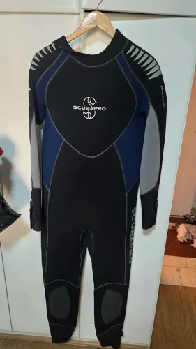 roupa termica de mergulho