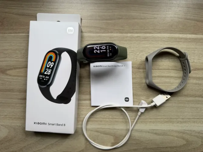 Xiaomi Mi Band 8 - Impecável