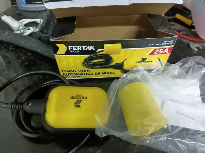 Chave Bóia Automática de Nível Fertak 25A - NOVA!