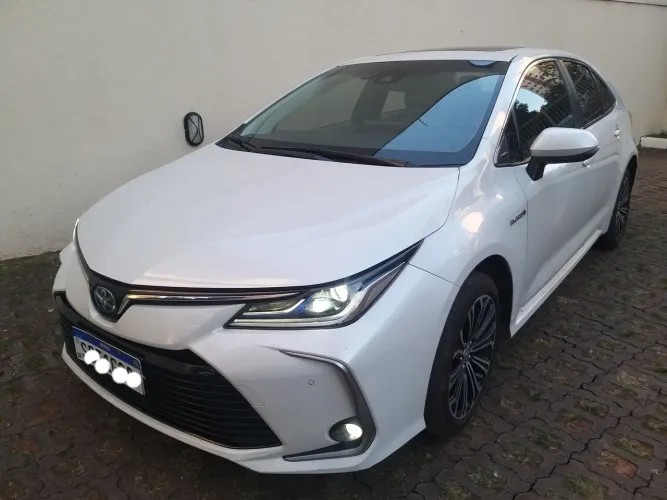 Toyota Corolla Altis Prem. Hybrid 1.8 Flex AUT 2023