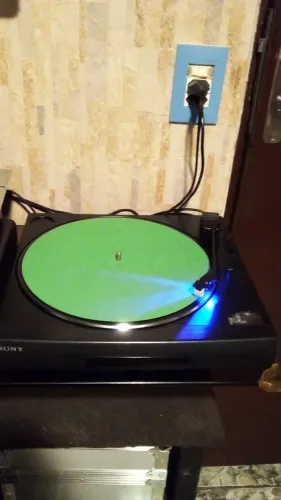 Toca disco Sony PS-LX57