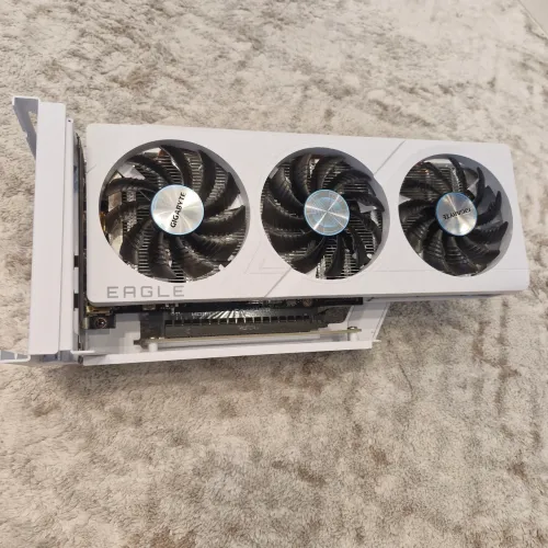 NVIDIA GEFORCE RTX 4060 Branca+Suporte Branco Vertical GPU 
