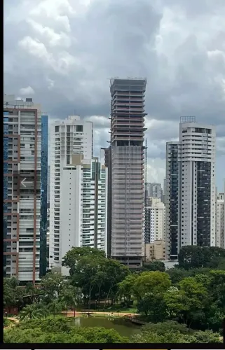 Apartamento de Frente para o Parque Flamboyant - Quasar Flamboyant Apartamento com 4 Quart