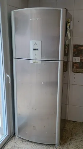 Geladeira Brastemp E microondas 