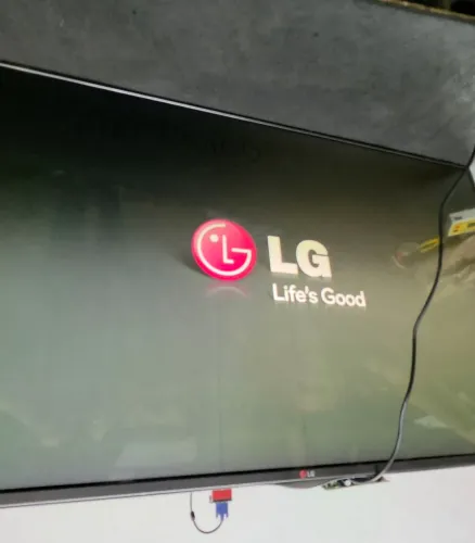 TV LG 60 Modelo: 60LA6200 Precisa de conserto <br>Série: 312AZWSBT801