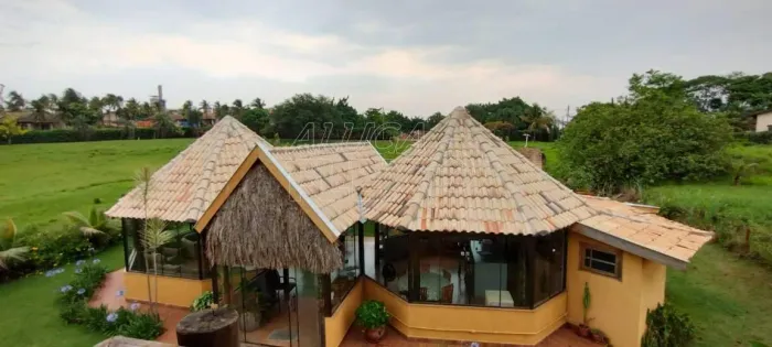 Casa à venda com 1250 m² por R$2.500.000,00