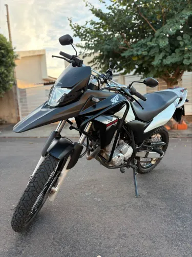 Vende se xre300