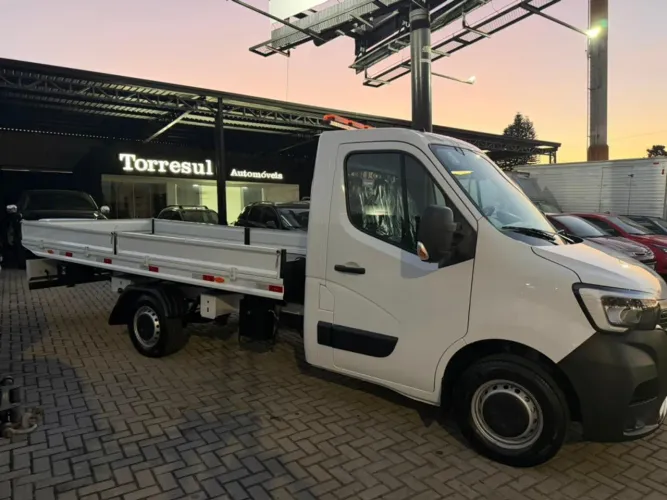 Renault Master 2.3 DCI Chassi 16V Diesel 2025