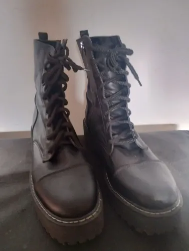 Bota coturno Ana Mello 39