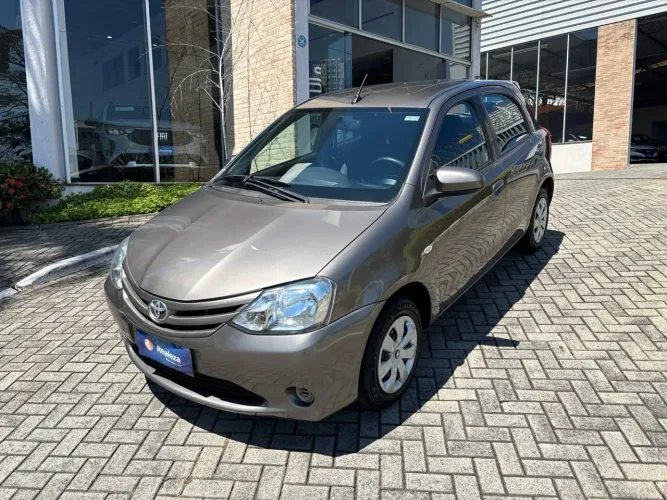 Toyota Etios XS 1.5 Flex 16V 5P Aut. 2017