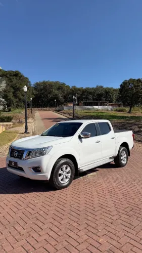 Nissan Frontier XE CD 4X4 2.3 Bi-TB Diesel Aut. 2019
