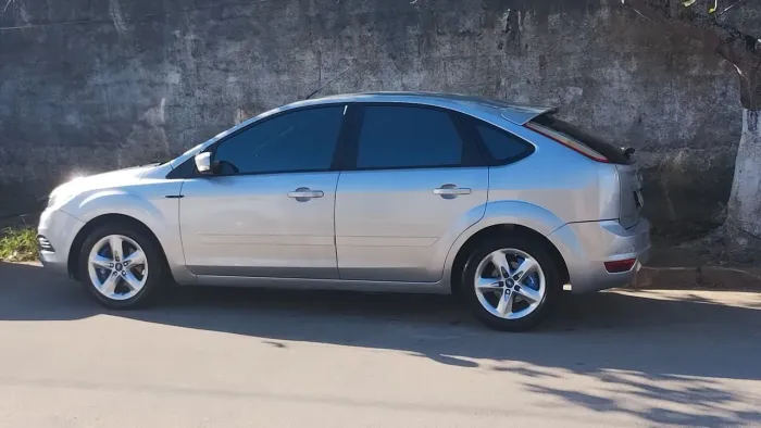 Ford Focus 2.0 16v/se/se Plus Flex 5P Aut. 2013