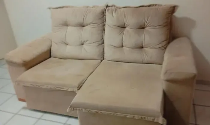 Sofá - Retrátil pra vender logo