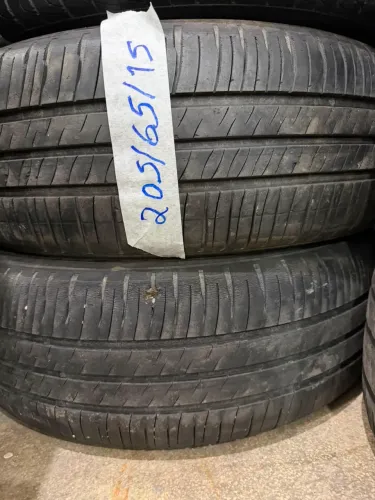 Pneus 205/55/15 marca Michelin