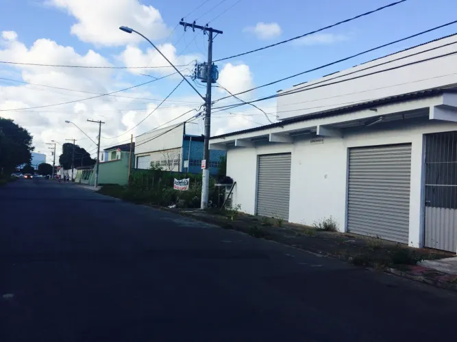 Galpão para ponto Comercial 