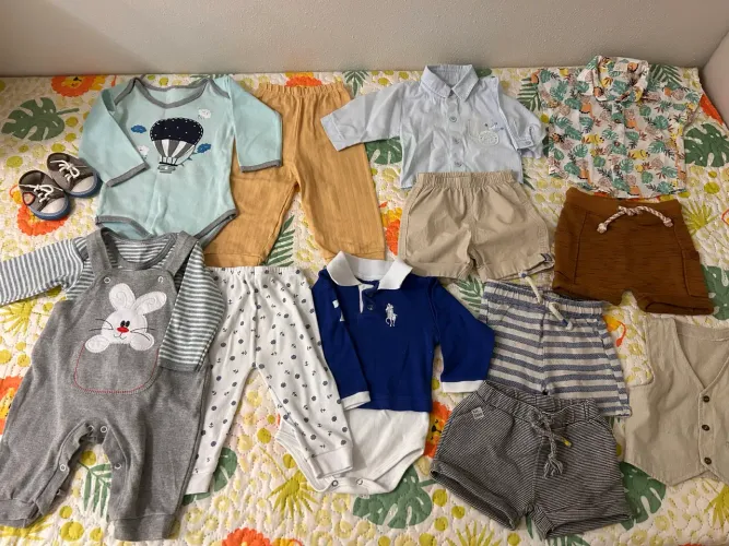 Lotinho de roupas P/M