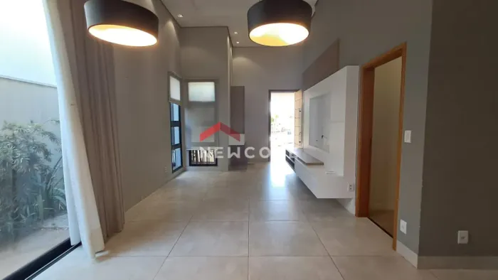 Casa de condomínio em Avenida Luiz Dosualdo - Jardim Imperador - Araraquara/SP