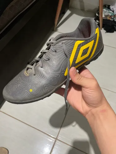 CHUTEIRA UMBRO SOCIETY