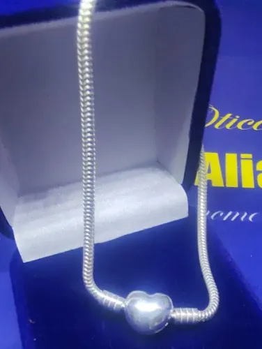 Pulseira Berloque  Com Coração Prata 925 Peso 7.28 Gramas Pulseira 20 Cm x 3 mm Coração 5m