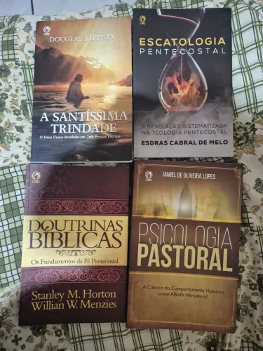 Livros de Estudo Bíblico da CPAD Conjunto por 95 R$