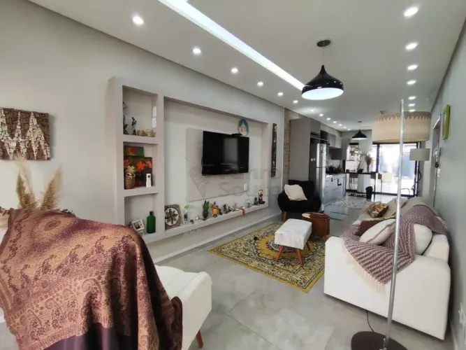 OPORTUNIDADE NO LARANJAL ? CASA NOVA COM PISCINA.