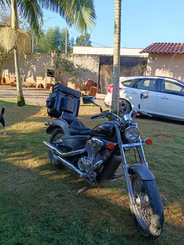 Vendo shadow 600 2002