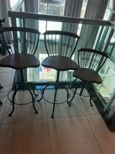 Banqueta de madeira 