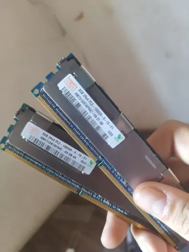 16GB RAM DDR3 ECC Registered Hynix 1066MHz - 2x 8GB para Xeon Servidor