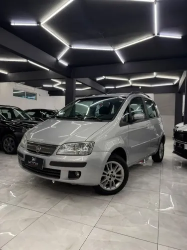 Fiat Idea ELX 1.4 MPI Fire Flex 8V 5P 2010