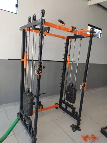 Aparelho de musculação