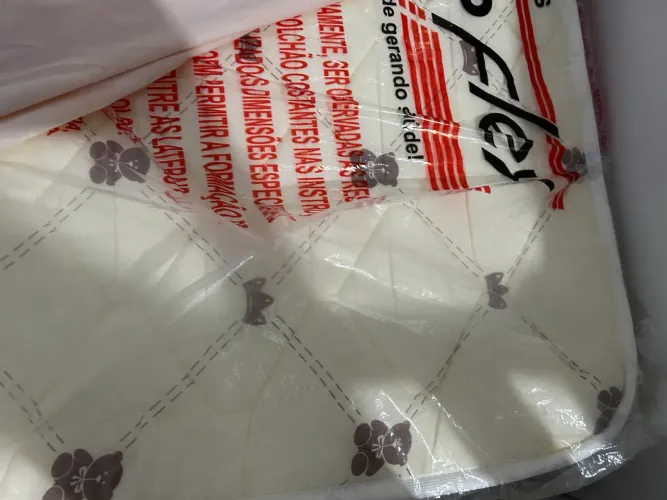 Berço cama com colchão