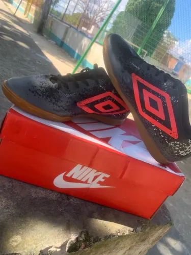 Vendo uma Society Umbro