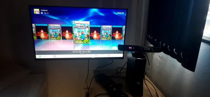 Xbox 360 Aurora + Kinect